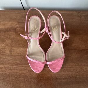Jessica Simpson Pink Croc-Embossed Heels